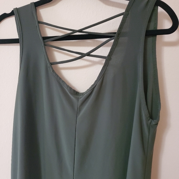 Top - Picture 3 of 3